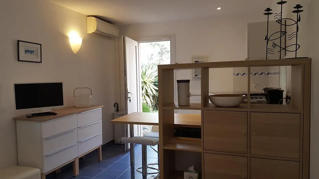 Appartement Les Pitounus à Les Arcs-sur-Argens 0*,